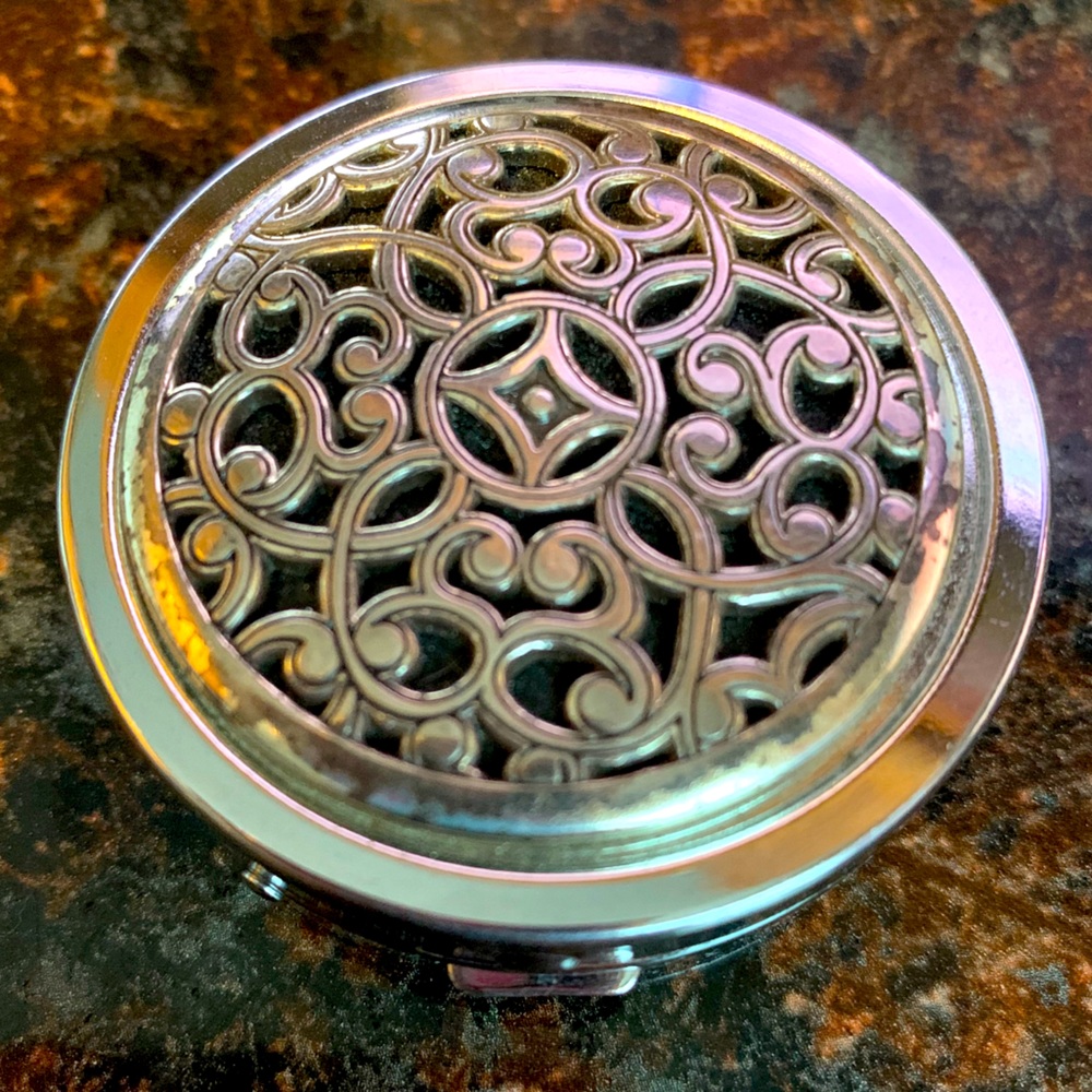 Brighton Serendipity Pill Box